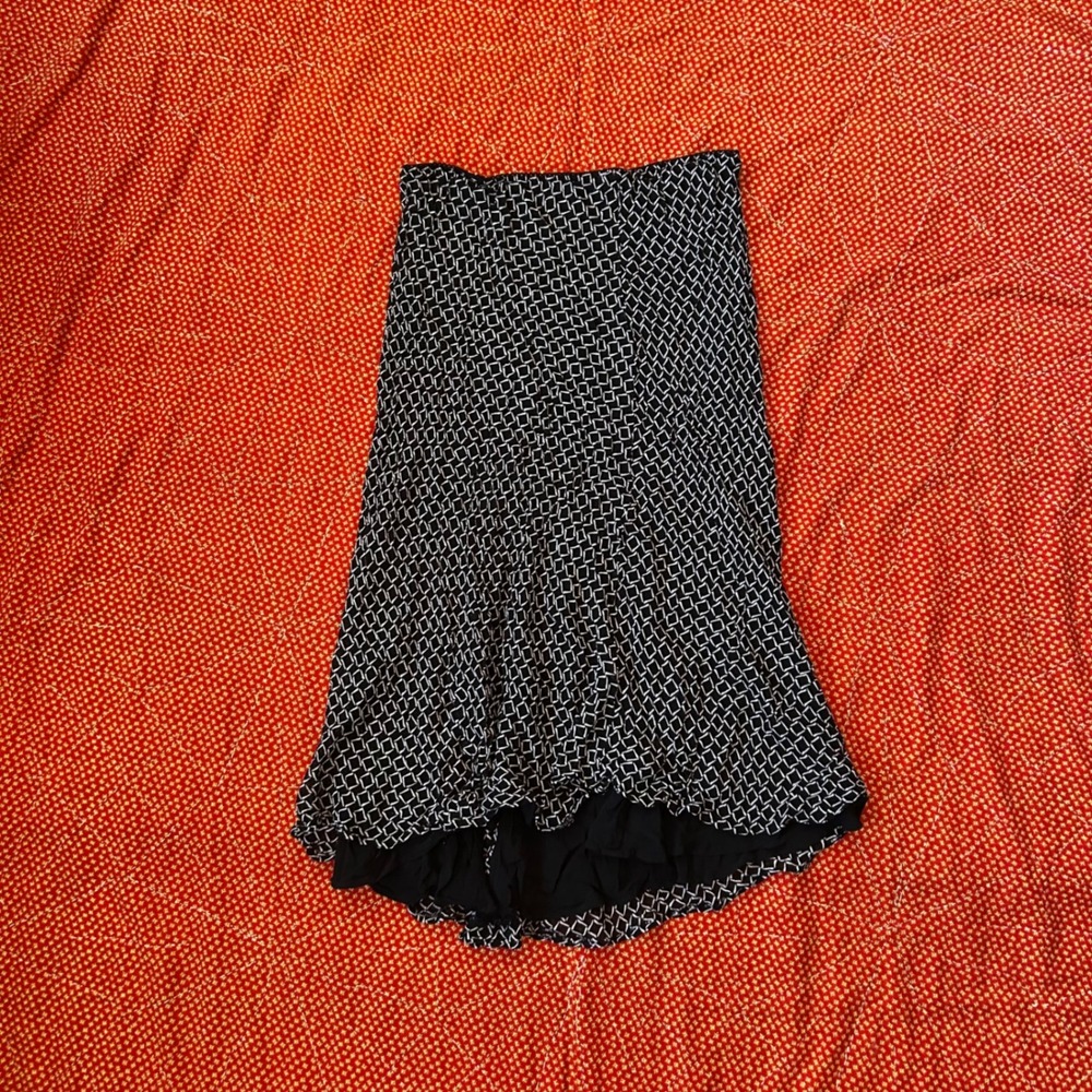 Vintage 2000s Black White Geometric Print Rayon maxi Skirt Size 12